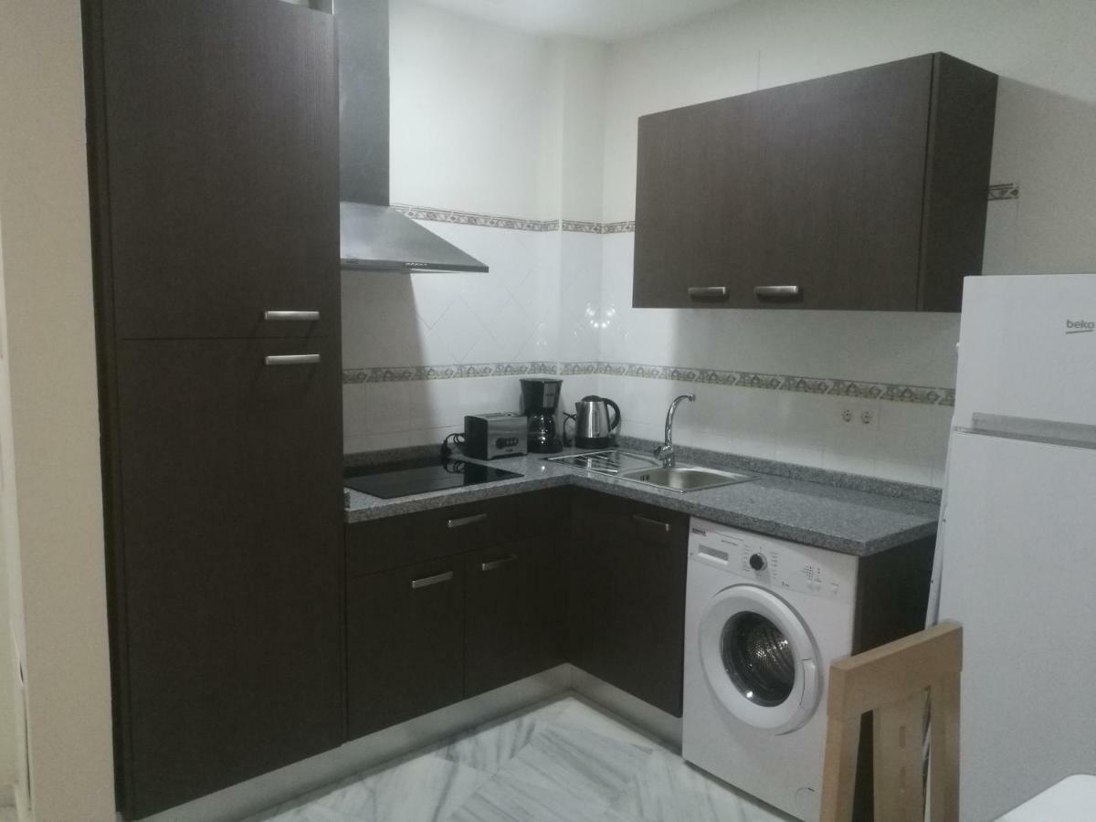 Apartamentos Edificio Vicente Малага Экстерьер фото