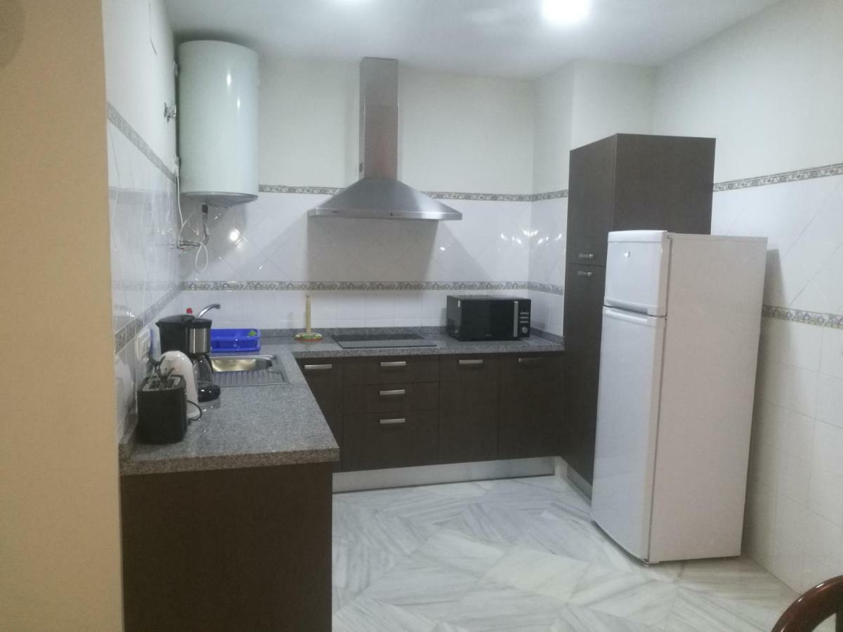 Apartamentos Edificio Vicente Малага Экстерьер фото