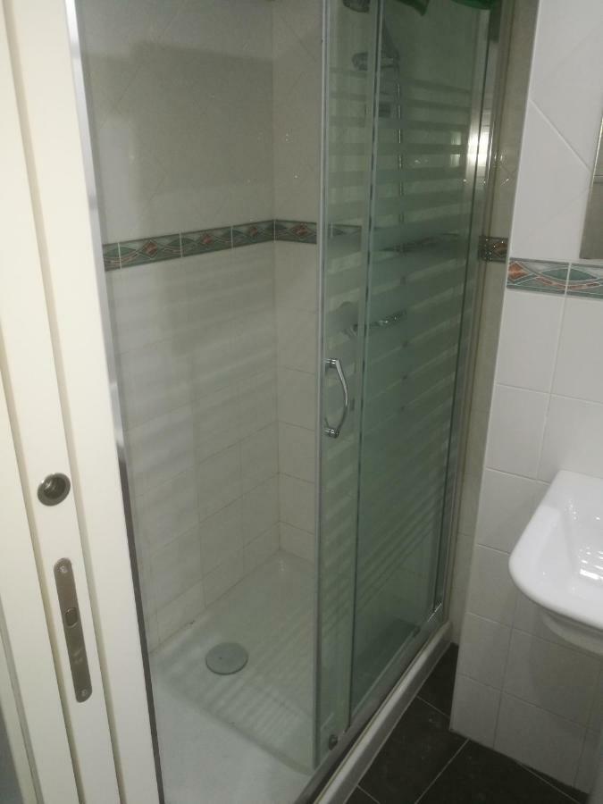 Apartamentos Edificio Vicente Малага Экстерьер фото